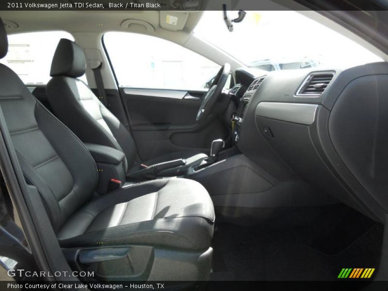 Black / Titan Black 2011 Volkswagen Jetta TDI Sedan