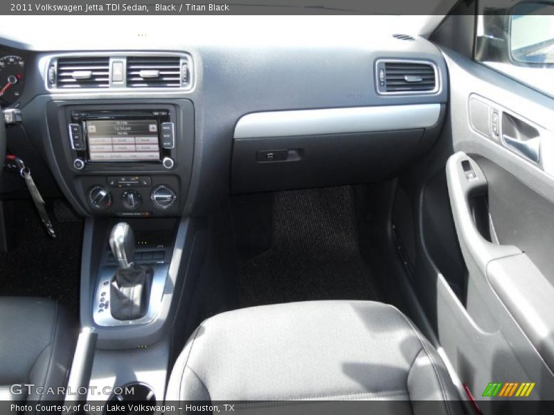 Black / Titan Black 2011 Volkswagen Jetta TDI Sedan