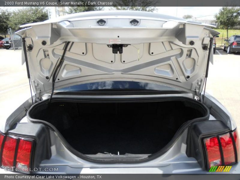 Silver Metallic / Dark Charcoal 2003 Ford Mustang V6 Coupe