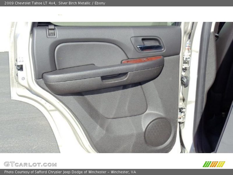 Silver Birch Metallic / Ebony 2009 Chevrolet Tahoe LT 4x4