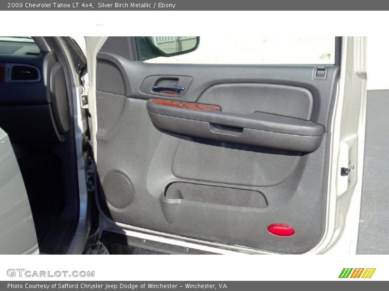 Silver Birch Metallic / Ebony 2009 Chevrolet Tahoe LT 4x4