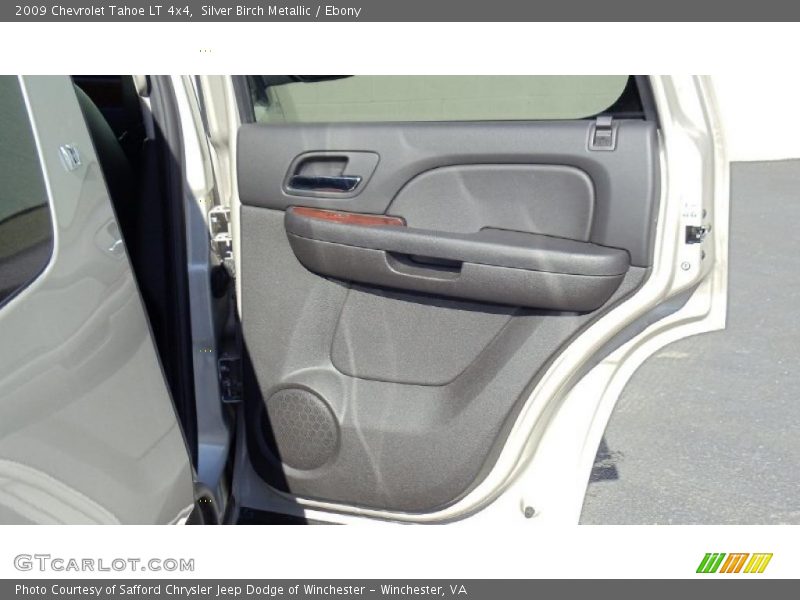 Silver Birch Metallic / Ebony 2009 Chevrolet Tahoe LT 4x4