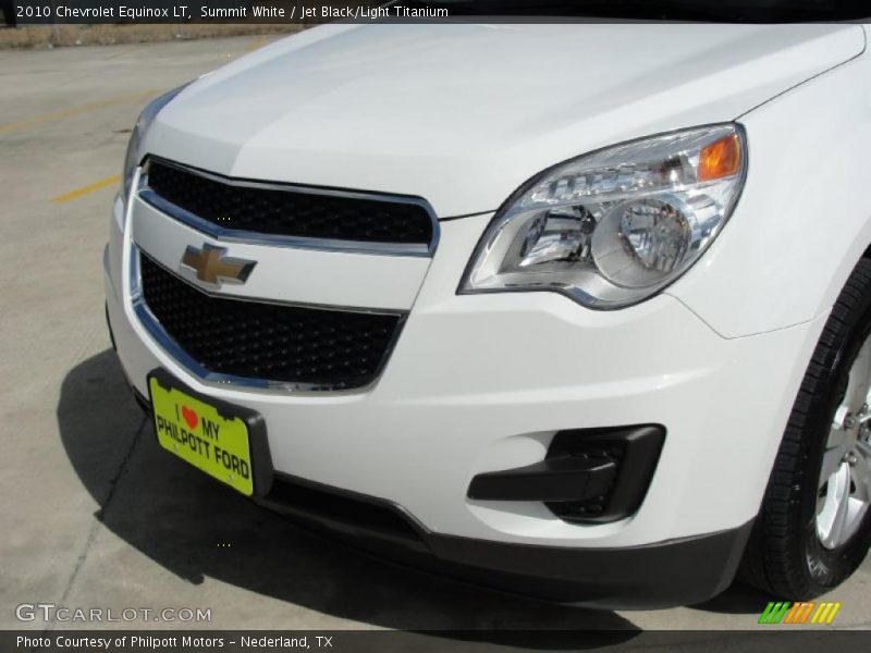 Summit White / Jet Black/Light Titanium 2010 Chevrolet Equinox LT
