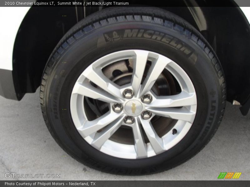 Summit White / Jet Black/Light Titanium 2010 Chevrolet Equinox LT