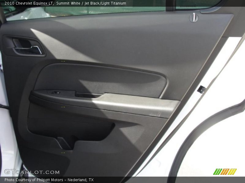 Summit White / Jet Black/Light Titanium 2010 Chevrolet Equinox LT