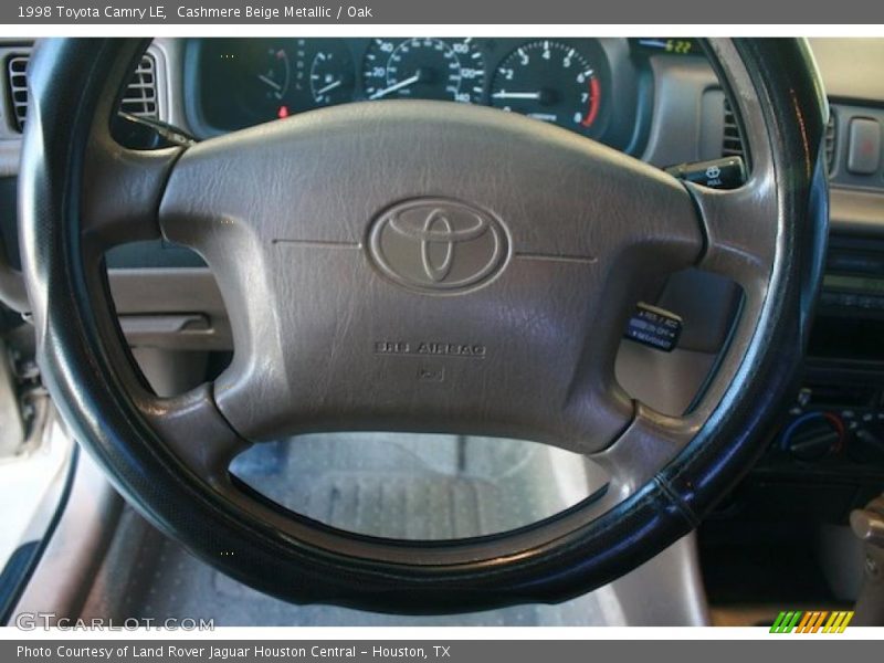 Cashmere Beige Metallic / Oak 1998 Toyota Camry LE