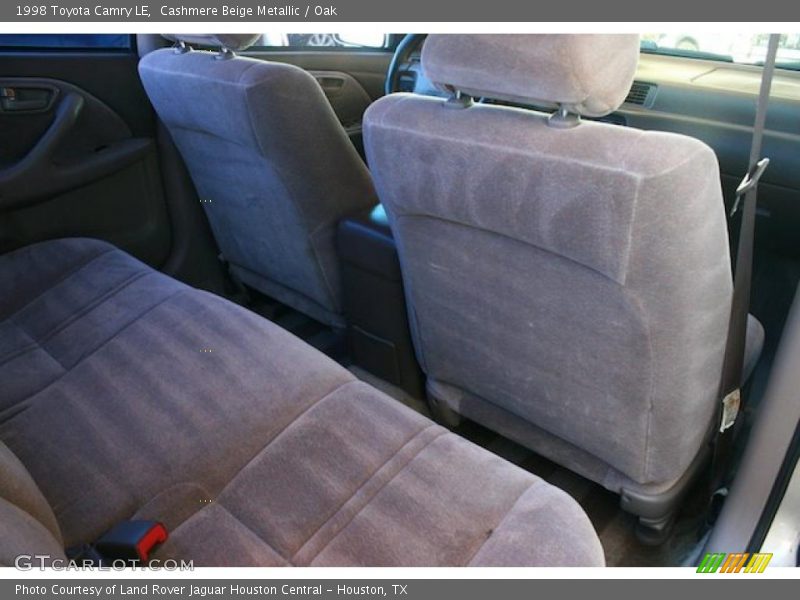 Cashmere Beige Metallic / Oak 1998 Toyota Camry LE