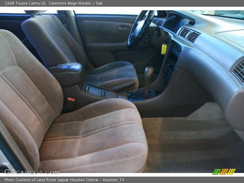 Cashmere Beige Metallic / Oak 1998 Toyota Camry LE