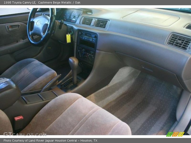 Cashmere Beige Metallic / Oak 1998 Toyota Camry LE