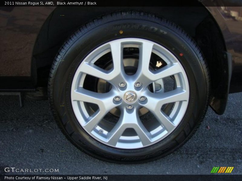  2011 Rogue SL AWD Wheel