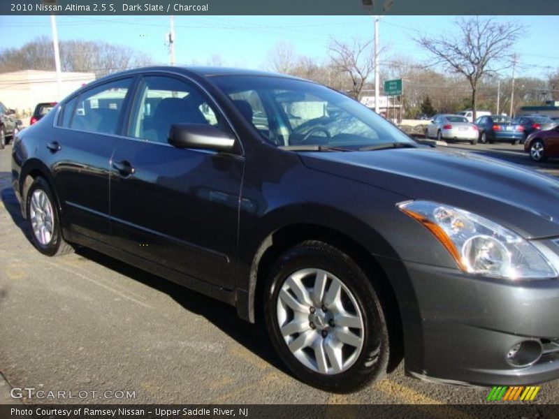 Dark Slate / Charcoal 2010 Nissan Altima 2.5 S