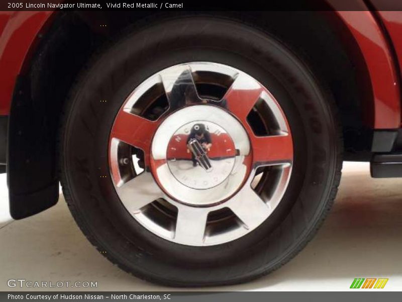 Vivid Red Metallic / Camel 2005 Lincoln Navigator Ultimate