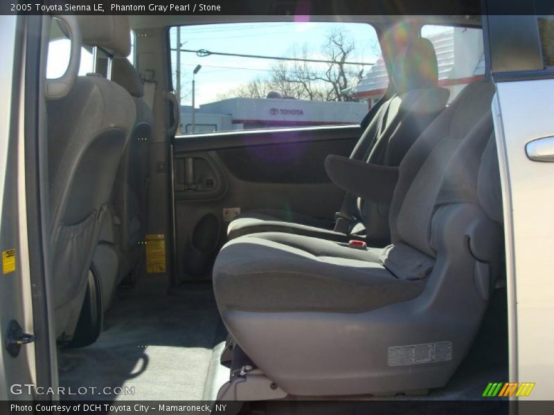 Phantom Gray Pearl / Stone 2005 Toyota Sienna LE