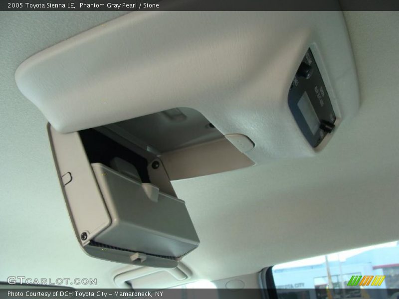 Phantom Gray Pearl / Stone 2005 Toyota Sienna LE