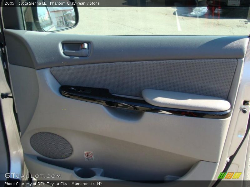 Phantom Gray Pearl / Stone 2005 Toyota Sienna LE