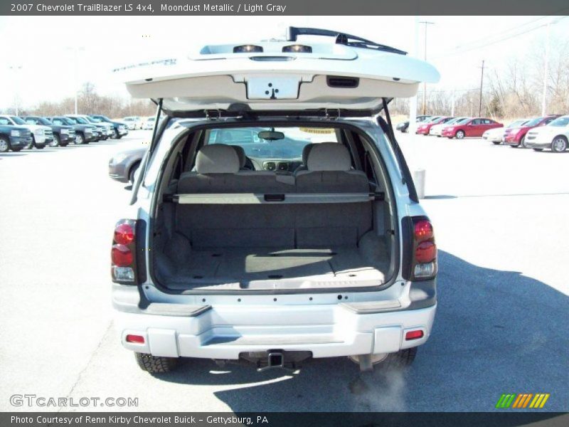 Moondust Metallic / Light Gray 2007 Chevrolet TrailBlazer LS 4x4
