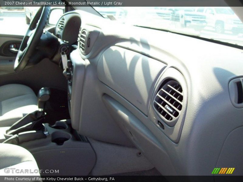 Moondust Metallic / Light Gray 2007 Chevrolet TrailBlazer LS 4x4