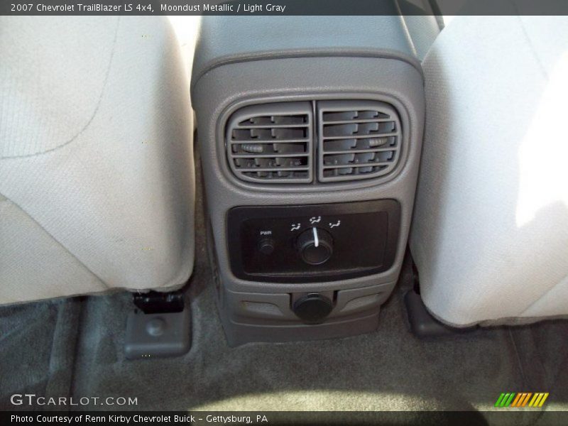 Moondust Metallic / Light Gray 2007 Chevrolet TrailBlazer LS 4x4