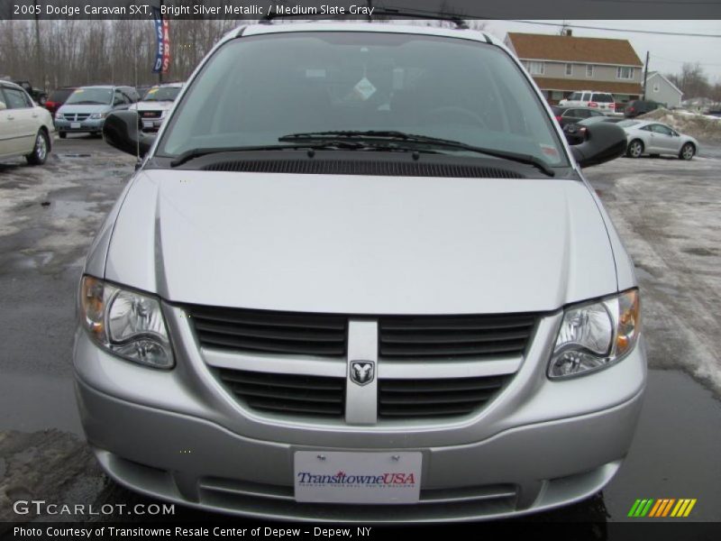 Bright Silver Metallic / Medium Slate Gray 2005 Dodge Caravan SXT
