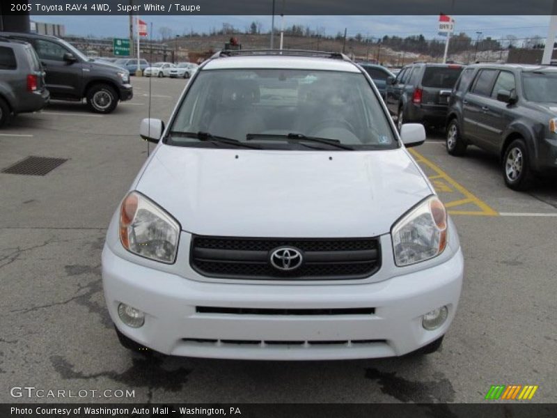 Super White / Taupe 2005 Toyota RAV4 4WD