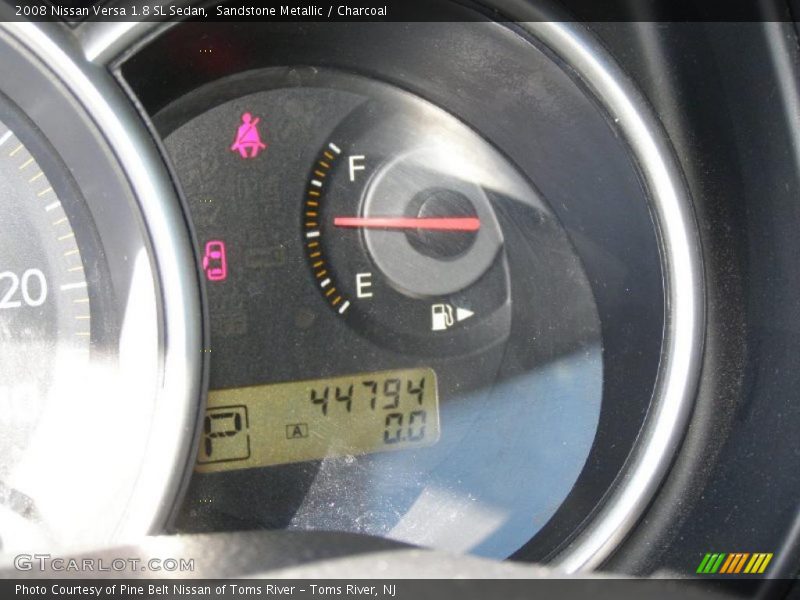 Sandstone Metallic / Charcoal 2008 Nissan Versa 1.8 SL Sedan