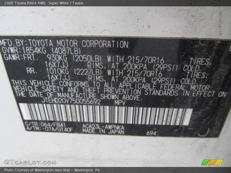 Super White / Taupe 2005 Toyota RAV4 4WD