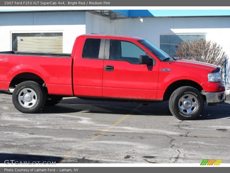 Bright Red / Medium Flint 2007 Ford F150 XLT SuperCab 4x4
