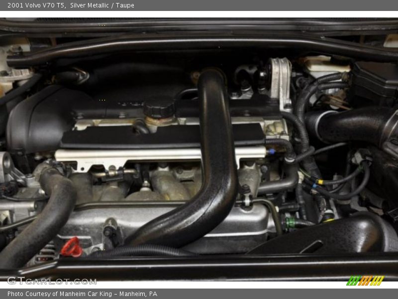 Silver Metallic / Taupe 2001 Volvo V70 T5