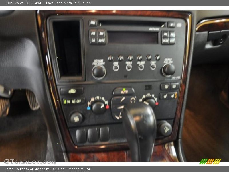 Lava Sand Metallic / Taupe 2005 Volvo XC70 AWD