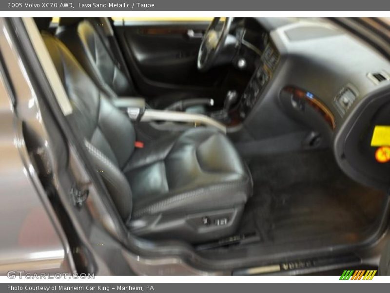 Lava Sand Metallic / Taupe 2005 Volvo XC70 AWD