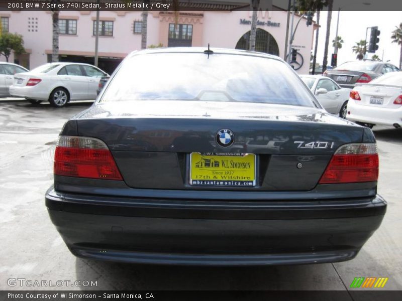 Stratus Metallic / Grey 2001 BMW 7 Series 740i Sedan