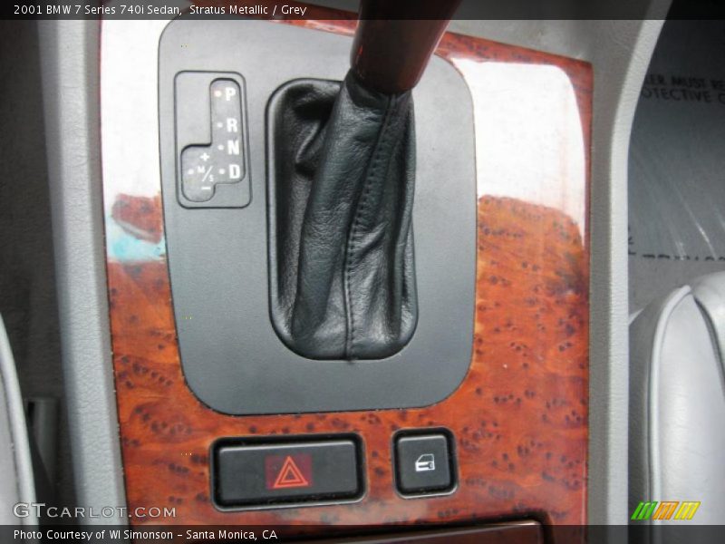 Stratus Metallic / Grey 2001 BMW 7 Series 740i Sedan