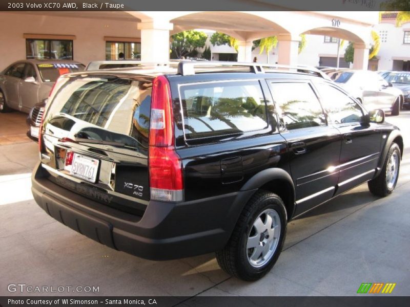 Black / Taupe 2003 Volvo XC70 AWD