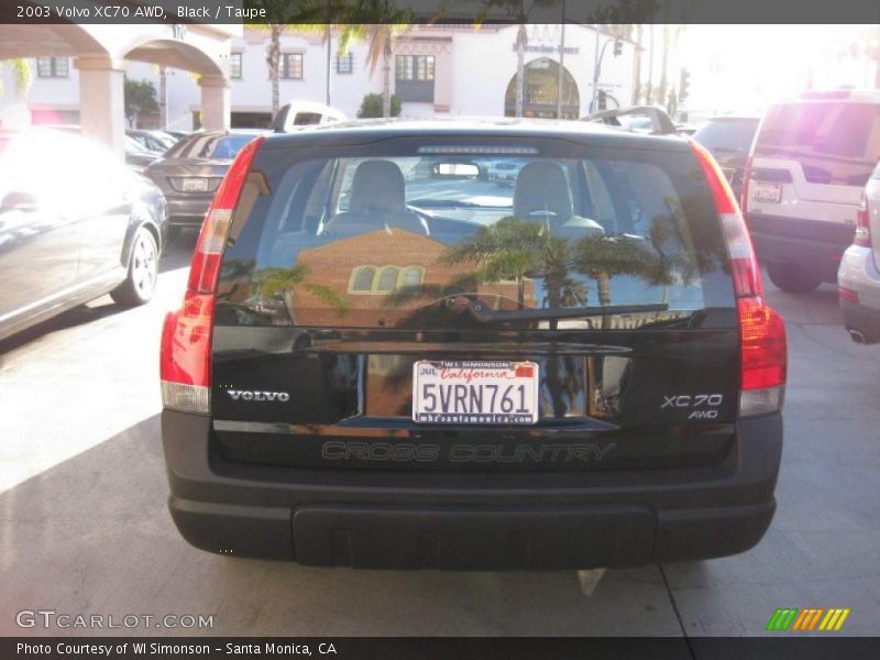 Black / Taupe 2003 Volvo XC70 AWD