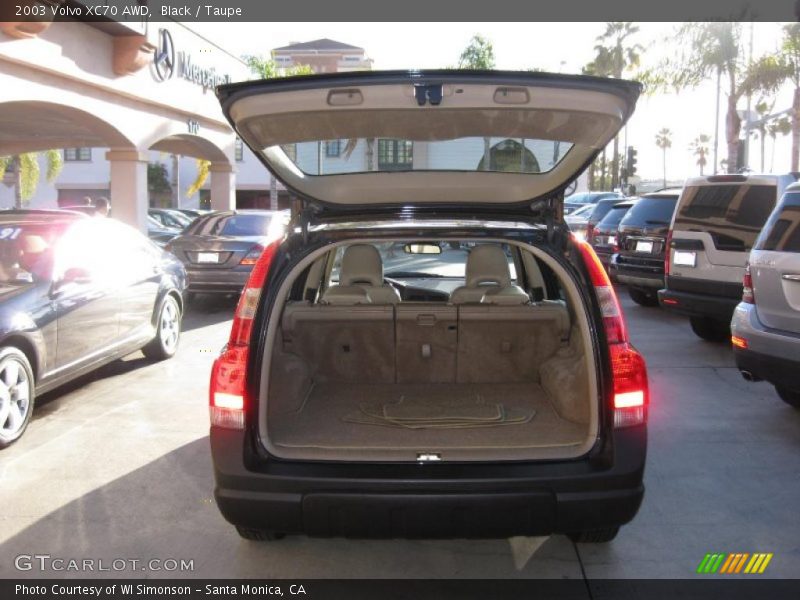 Black / Taupe 2003 Volvo XC70 AWD