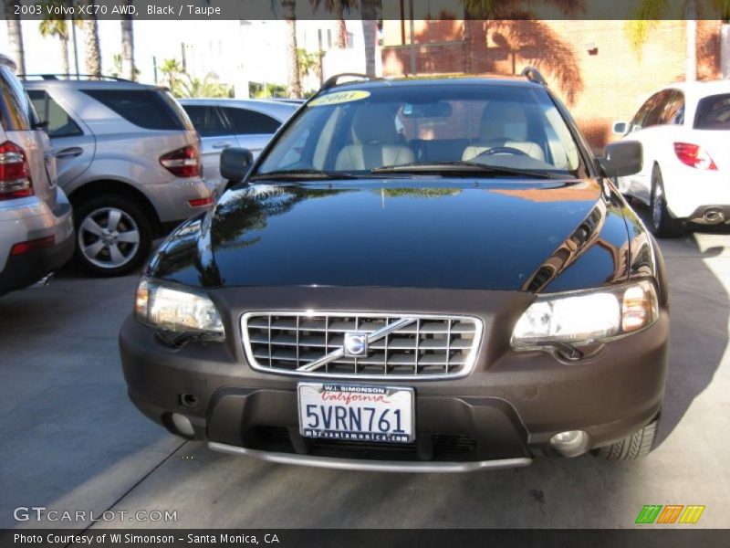 Black / Taupe 2003 Volvo XC70 AWD