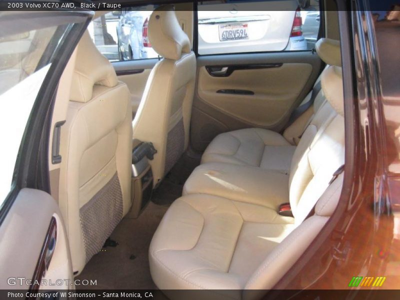 Black / Taupe 2003 Volvo XC70 AWD