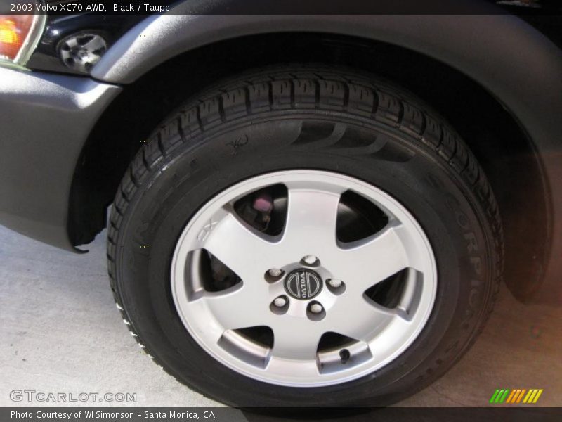 Black / Taupe 2003 Volvo XC70 AWD