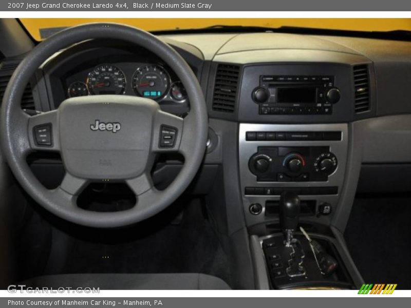 Black / Medium Slate Gray 2007 Jeep Grand Cherokee Laredo 4x4