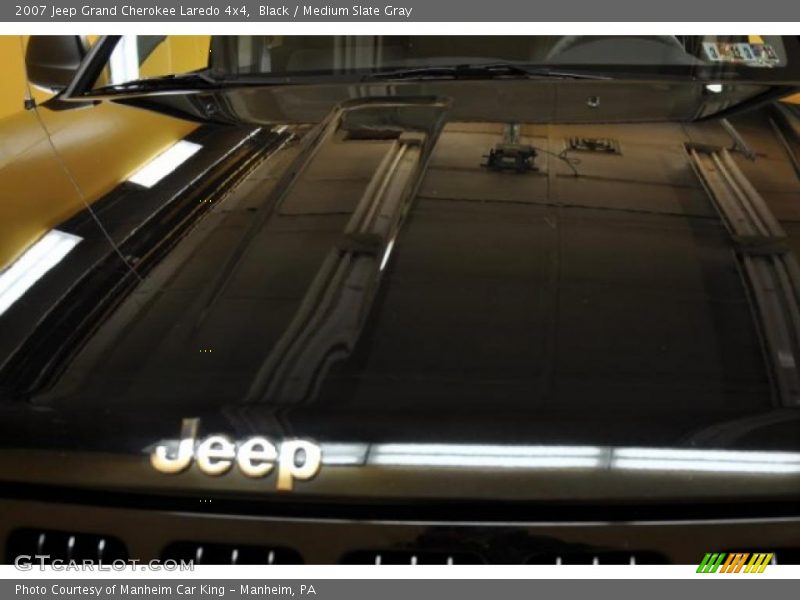 Black / Medium Slate Gray 2007 Jeep Grand Cherokee Laredo 4x4