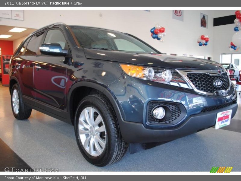 Pacific Blue / Gray 2011 Kia Sorento LX V6