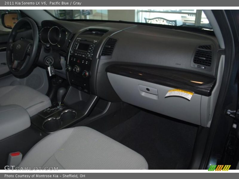 Pacific Blue / Gray 2011 Kia Sorento LX V6