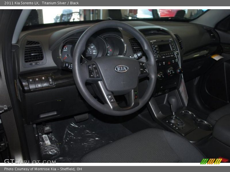 Titanium Silver / Black 2011 Kia Sorento LX