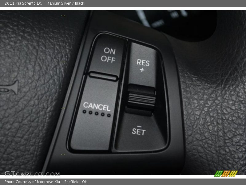 Titanium Silver / Black 2011 Kia Sorento LX