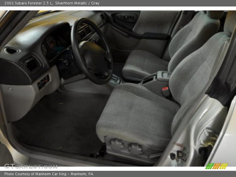 Silverthorn Metallic / Gray 2001 Subaru Forester 2.5 L
