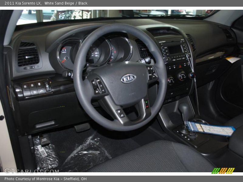 White Sand Beige / Black 2011 Kia Sorento LX