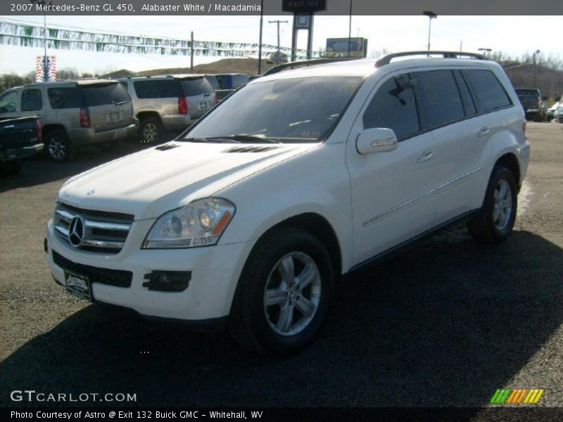 Alabaster White / Macadamia 2007 Mercedes-Benz GL 450