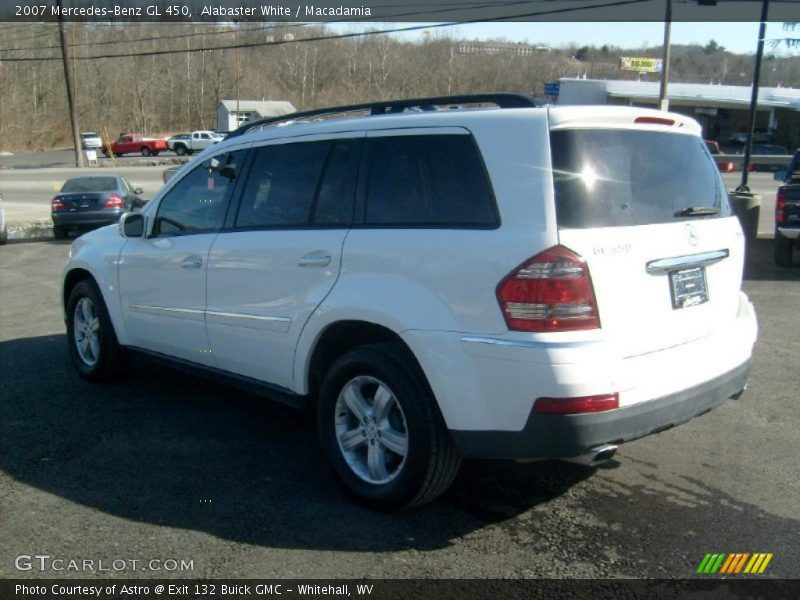 Alabaster White / Macadamia 2007 Mercedes-Benz GL 450
