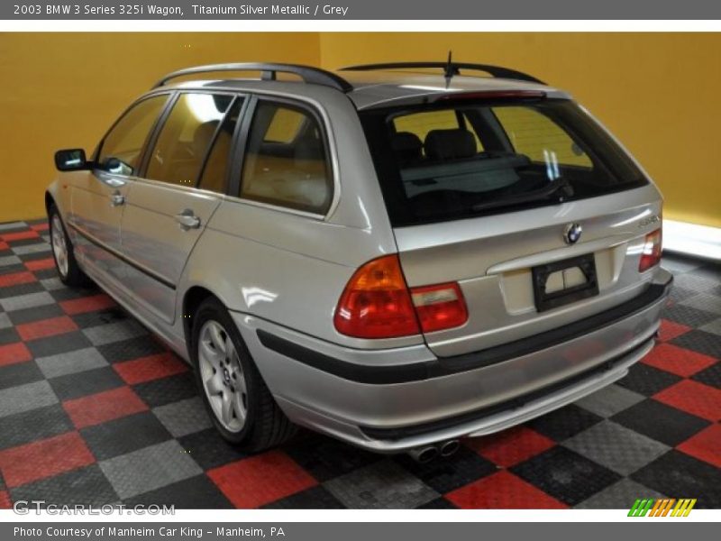 Titanium Silver Metallic / Grey 2003 BMW 3 Series 325i Wagon