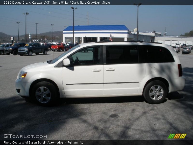 Stone White / Dark Slate Gray/Light Shale 2010 Dodge Grand Caravan SXT